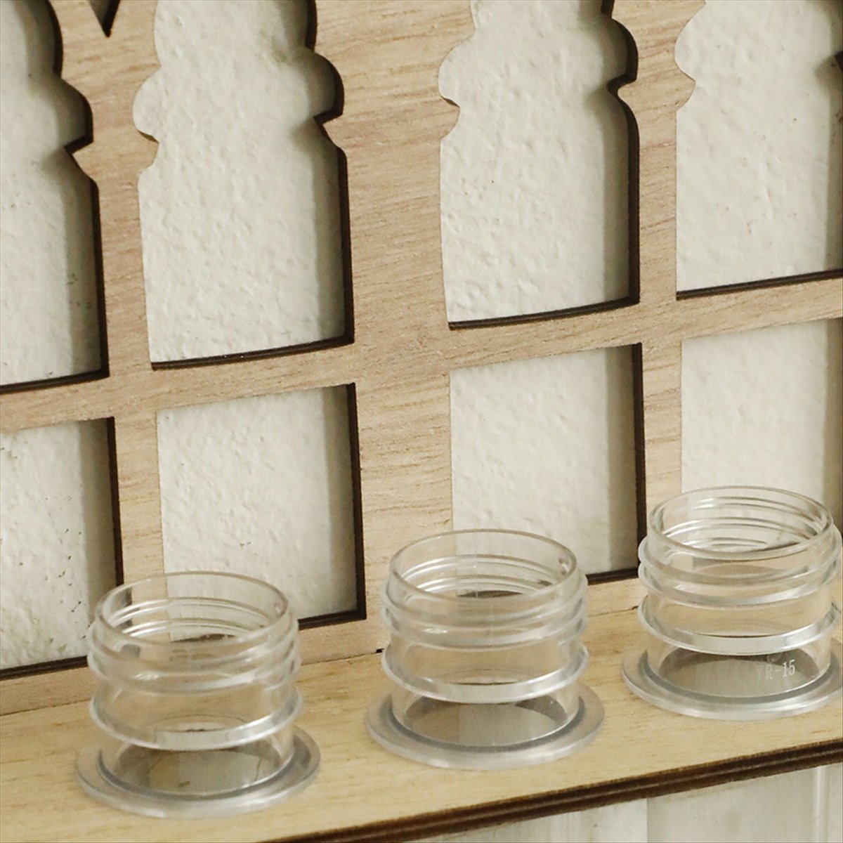 Propagation Station Vase - [N84R] Houten plantenvermeerderingsstation, met 5 reageerbuisvazen,